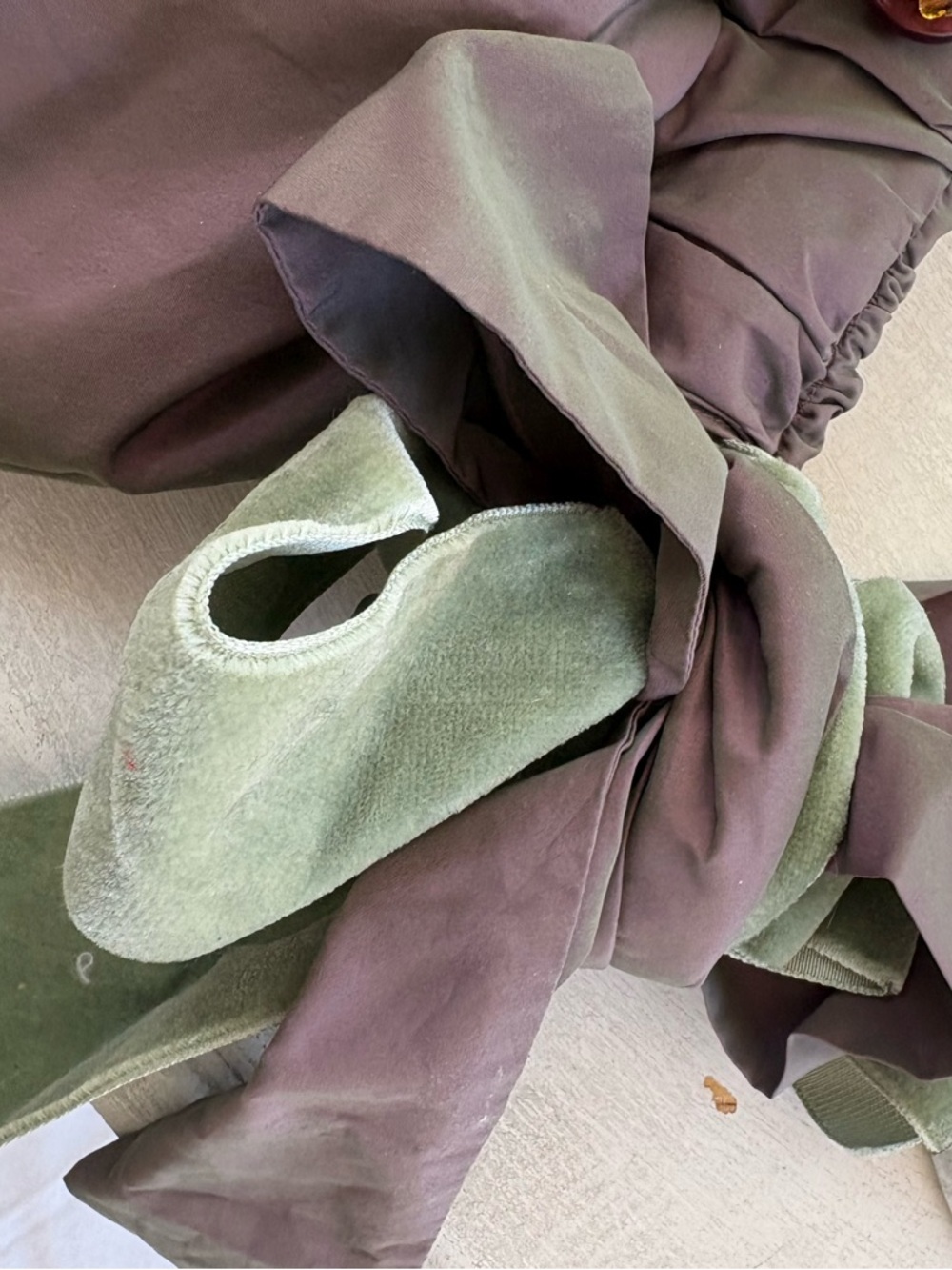 Gathered Brown Clutch with Green Velvet Bow Accent - Picture 4 of 5